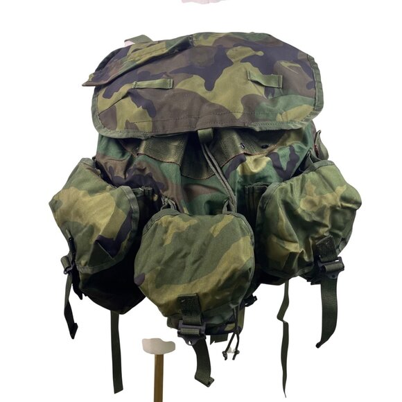 Field Pack Combat Men’s Green Camouflage Adjustable Strap Military Backpack - Picture 11 of 12